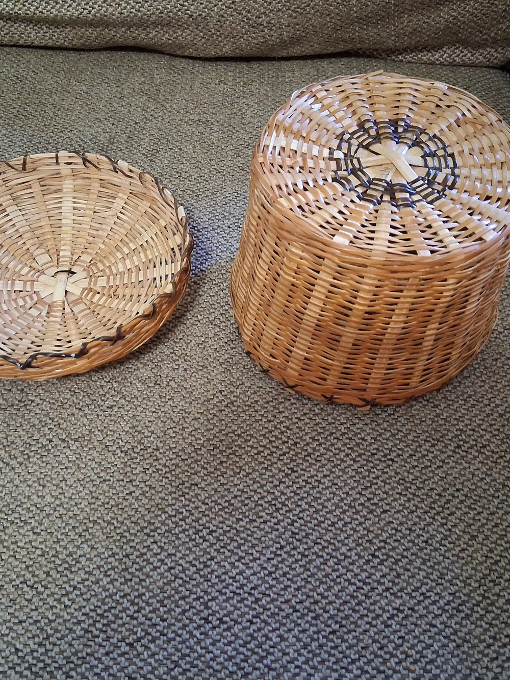 Vintage Woven Rattan Lidded Seashell Basket